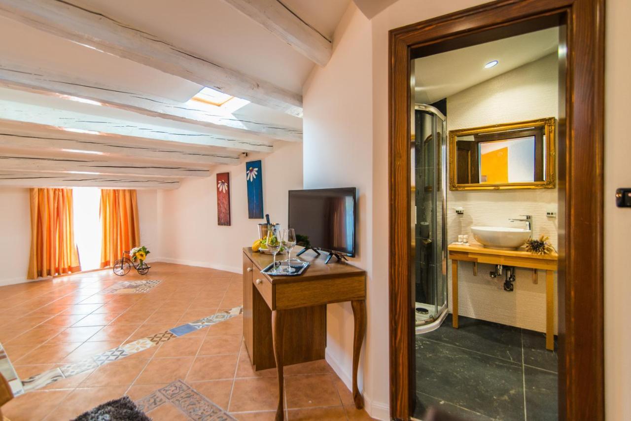 Bella Natka Bed And Breakfast Rovinj Dış mekan fotoğraf